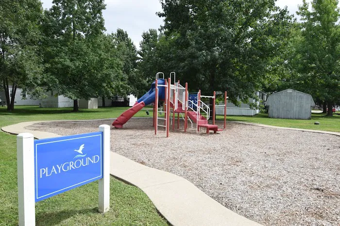Mallard Lake Manufactured Home Community 4