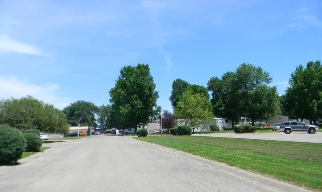 Oak Grove Village Manufactured Home Community 4