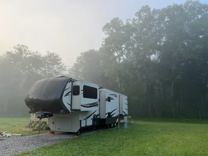 Away A Day RV Campground 5