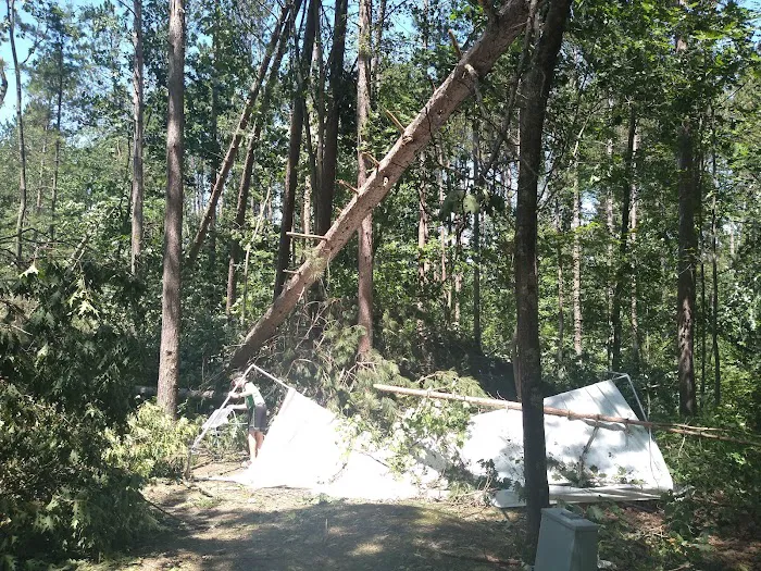 Chute Pond County Park Campground Picture 5