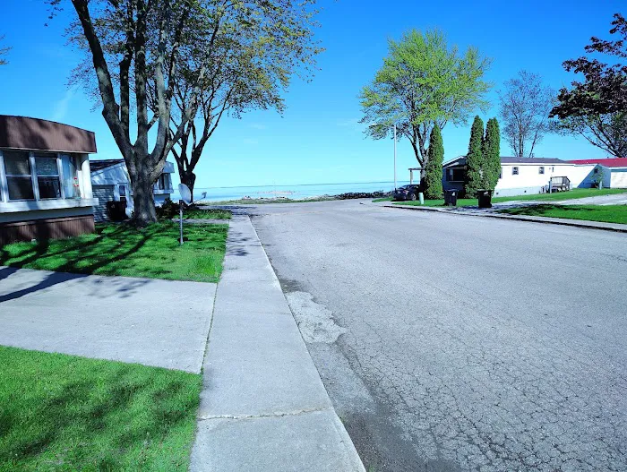 Bayside Community 2