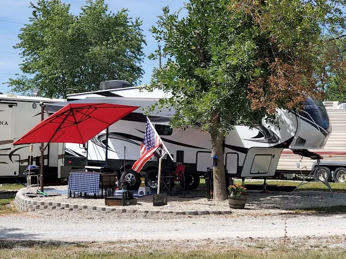 Woodyz Acres RV Park & Campground 2