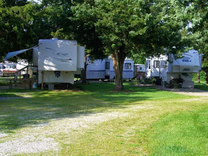 Hillbilly's Campground 3