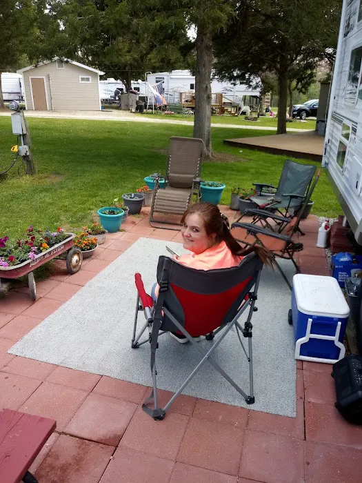 Hillbilly's Campground 1