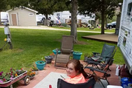 Hillbilly's Campground