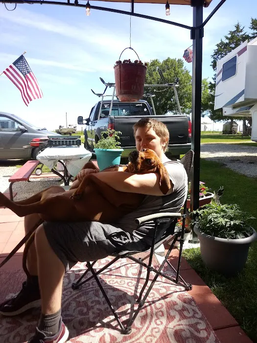 Hillbilly's Campground 7