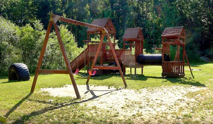 Hidden Oaks Mobile Home Park 1
