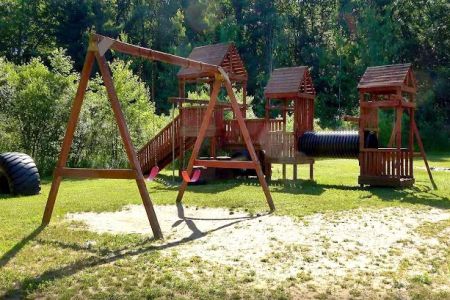Hidden Oaks Mobile Home Park