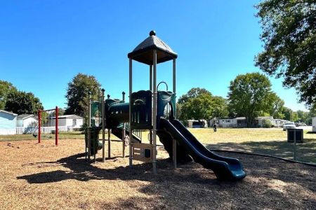 Clover Estates Mobile Home Community