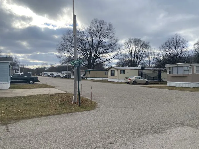 Clover Estates Mobile Home Community 4