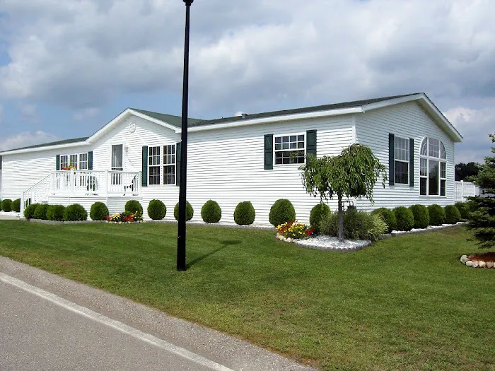 Algoma Estates Manufactured Home Community 3