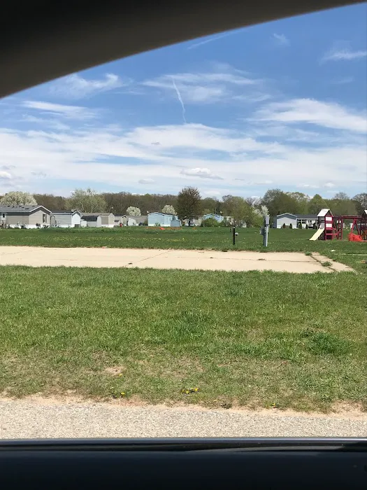 Apple Grove Estates 4