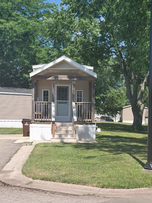 Grand Oaks Village 2
