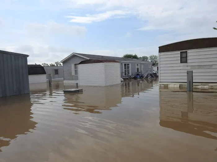 Ulm's Manufactured Homes 10
