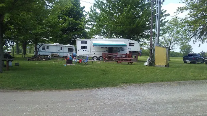 Robin's Nest Family Campground 4