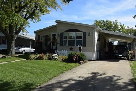 Crestwood Manufactured Home Community