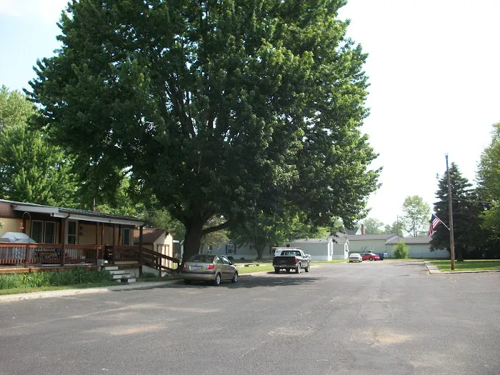 Whispering Winds Mobile Home Community 10