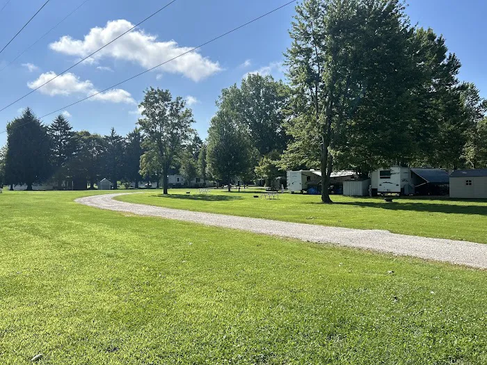 Casual Country Campground 9