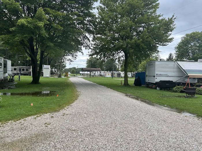 Casual Country Campground 8