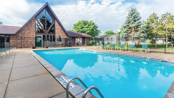 Sycamore Village 3