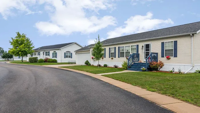 Sycamore Village 4