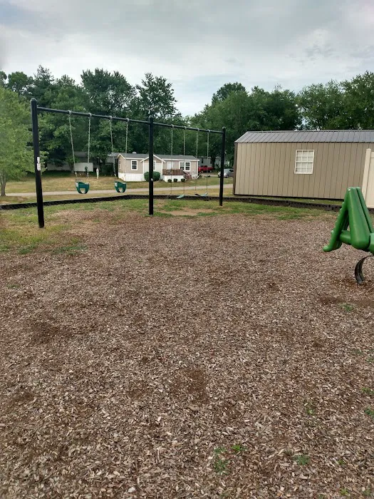 Pinecrest Pointe Mobile Home Park 8