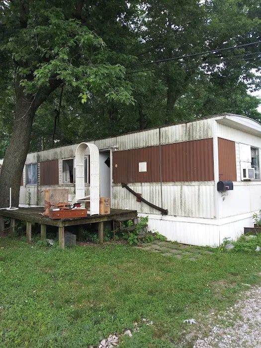 Trailer Park Oakhill 8