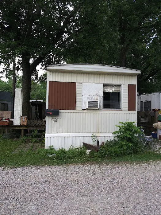 Trailer Park Oakhill 9