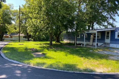 Julian Estates Mobile Home Park