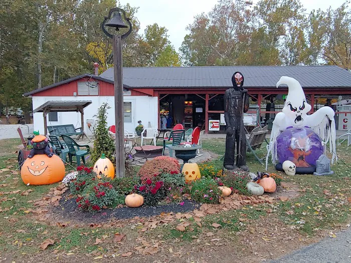Grandpa's Farm Campground 8