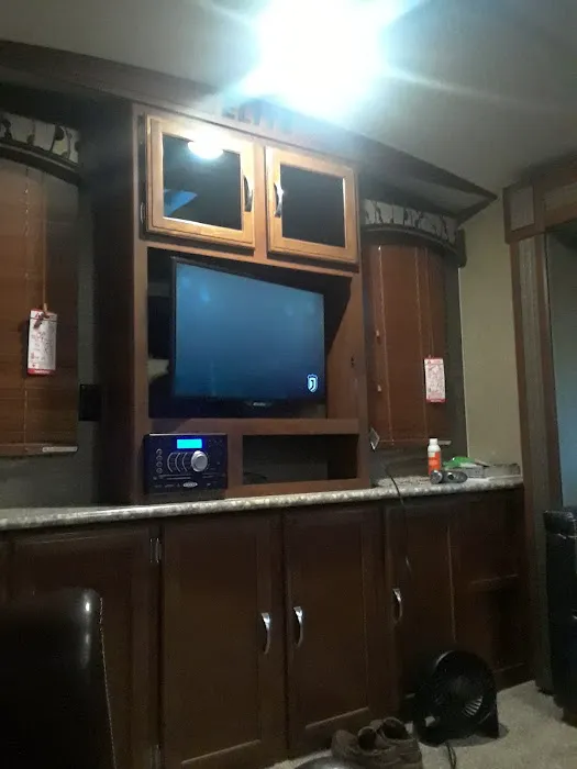 Thorntree Lake Mobile Home Prk 6