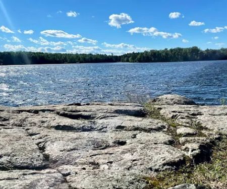 Wolf Rock Campground