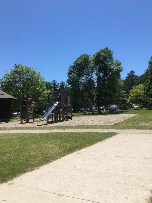 North Nicolet Bay Campground 10