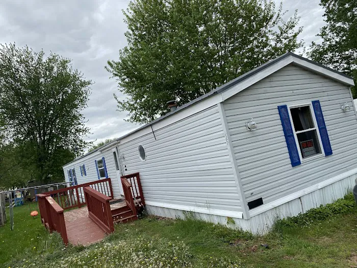 Marathon City Mobile Home Community 3