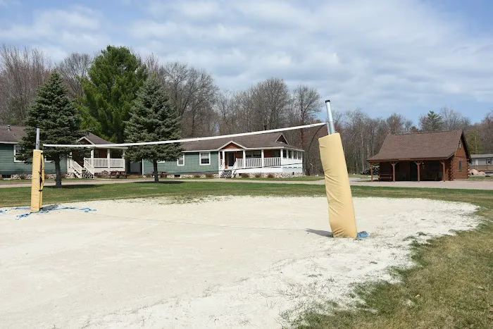 Riviera Resort Cabins & RV Rentals 9