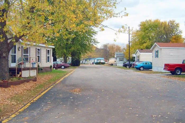Lake Village Manufactured Home Community 9