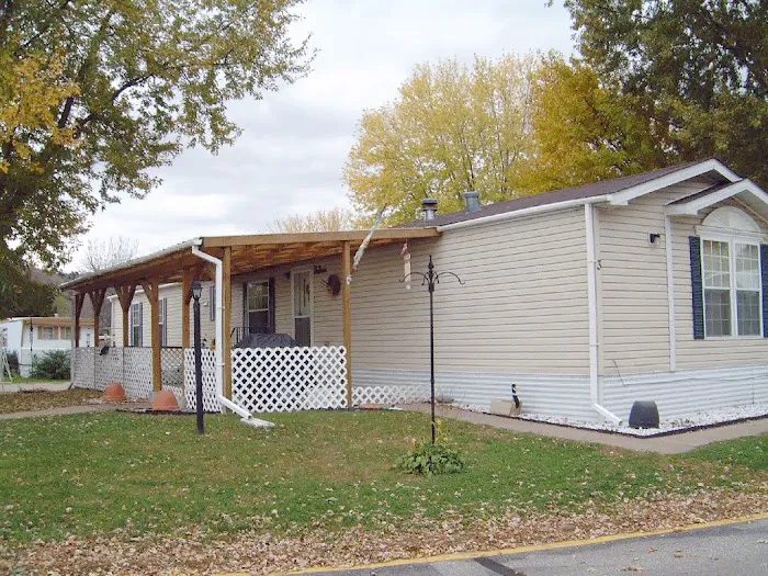 Lake Village Manufactured Home Community 10
