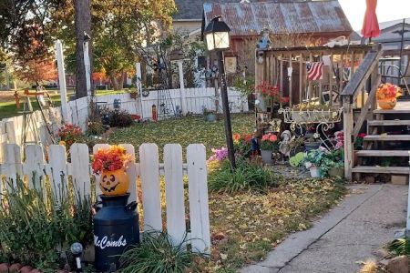 Oak Creek Mobile Home Park