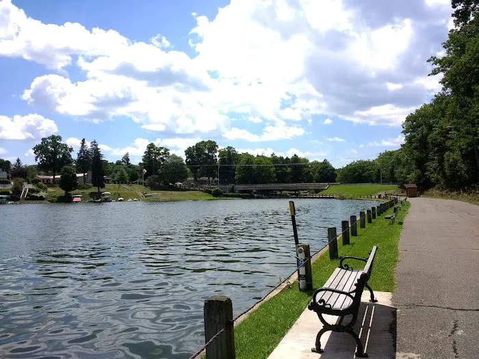 Mona Lake Mobile Homes Park 2