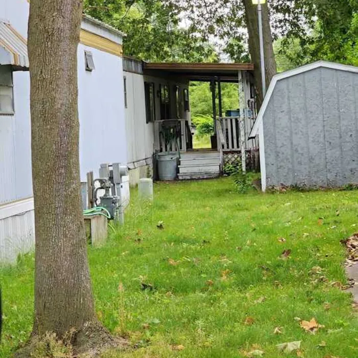 Bel Air Estates Mobile Home Community Picture 3