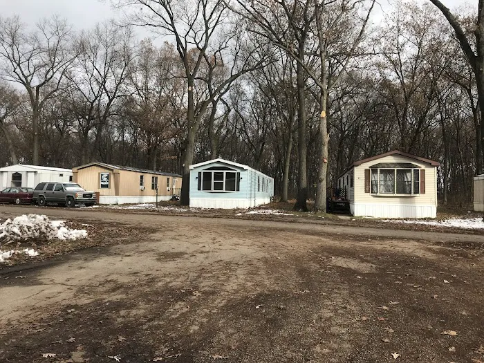 Maple Island Estates Picture 4