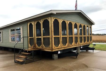 Shawnee Mobile Living