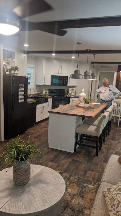 Shawnee Mobile Living 10
