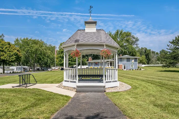 Hillanlake Village 3