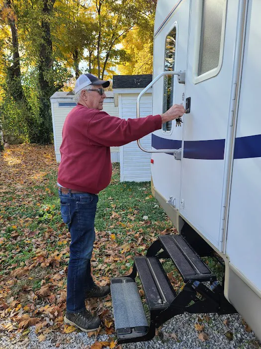 Shadytree Mobile Home & RV Park 4