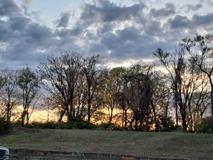Cahokia RV Parque 9