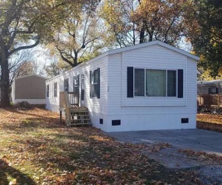 Lepere Mobile Home Village
