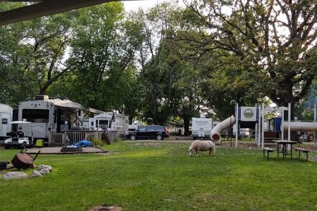 Twin Anchors Camp Ground