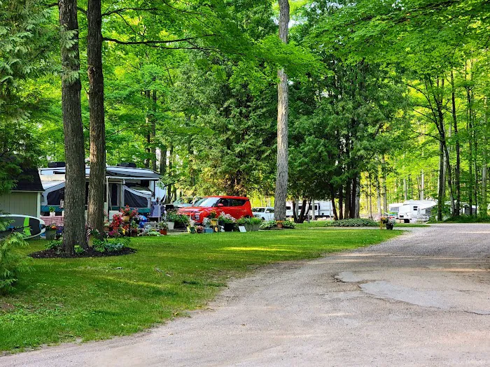 Hy-Land Court RV Park and Campground 2