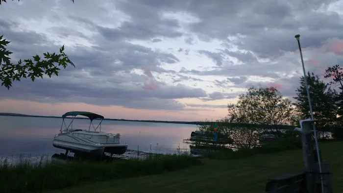 Lake View Resort 6